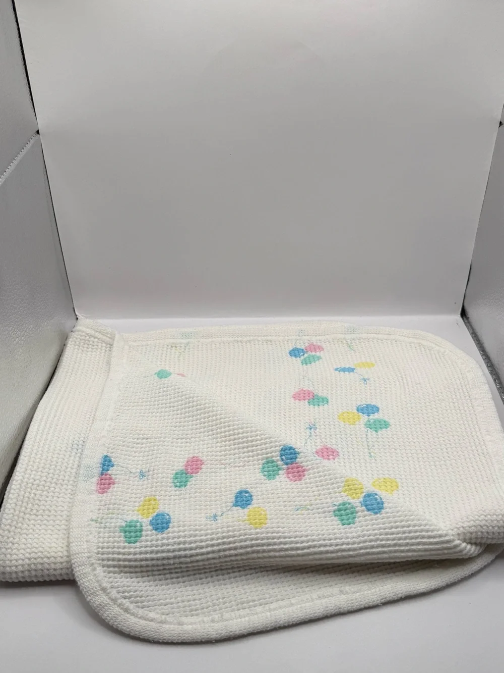 Vintage Baby Morgan Baby Receiving Blanket Balloons Waffle Knit 100% Cotton